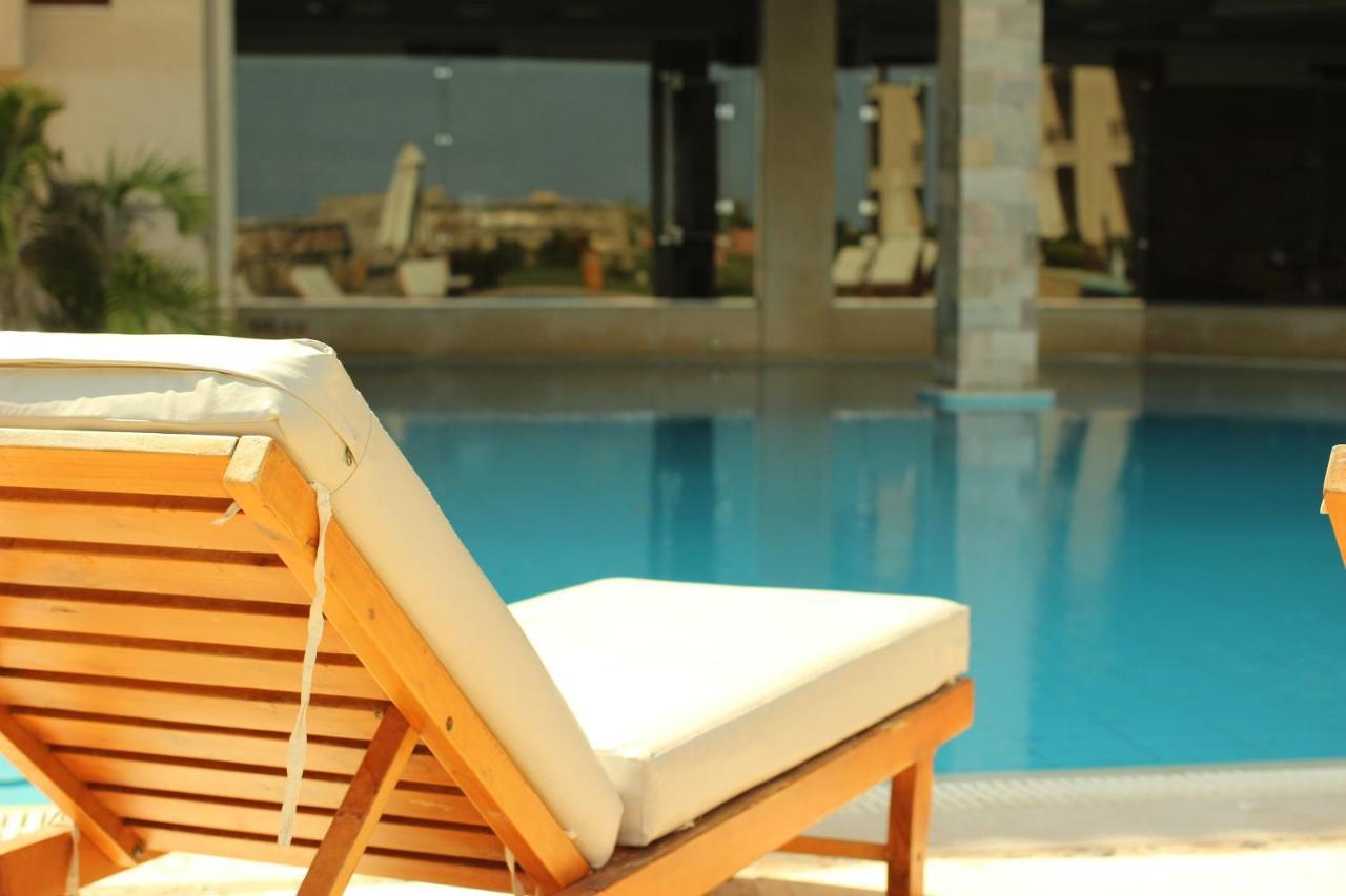 Panacea Suites Hotel Борг-эль-Араб Экстерьер фото